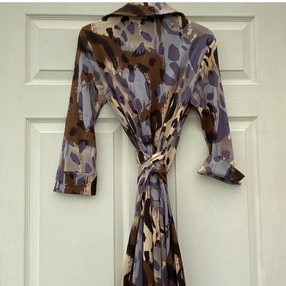 Diane Von Furstenberg Justin Wrap Dress - Picture 6 of 8